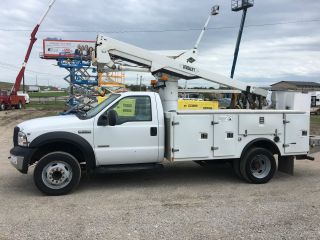 2006 Ford F550 photo