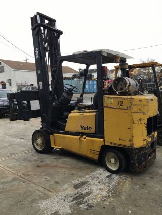 Yale Forklift 12,  000lbs photo