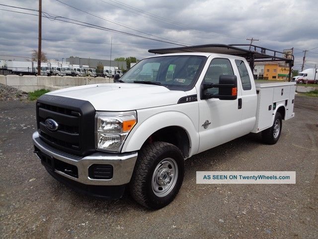 2015 Ford F250 4x4 Service Utility Truck Utility / Service Trucks photo