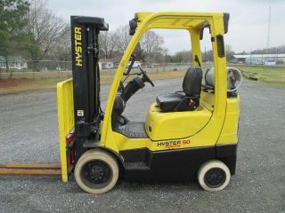 Hyster 5000lb Capacity Forklift photo