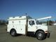 2001 International 4900 Utility / Service Trucks photo 1