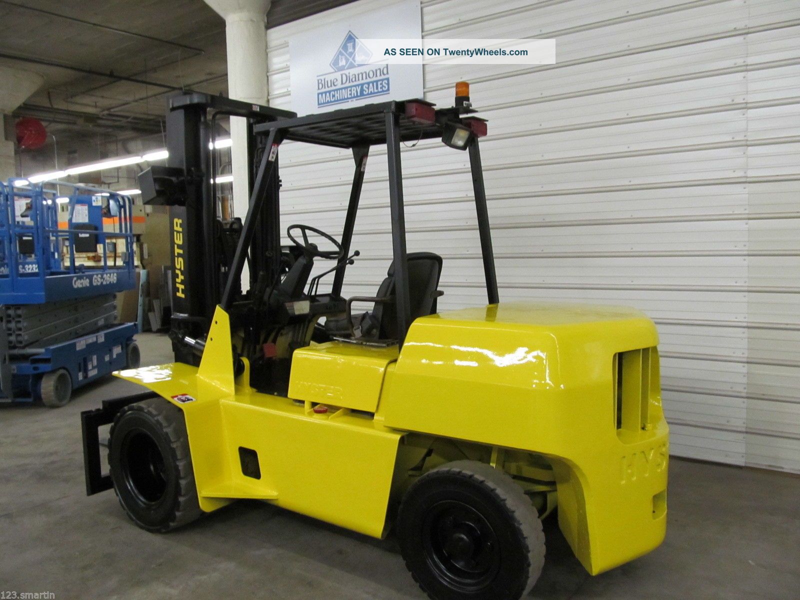 1998 ' Hyster H90xl, 9, 000 Forklift, Pneumatic, Gas Engine, Two Stage