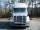 2011 Freightliner Cascadia Sleeper Semi Trucks photo 1