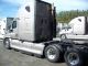 2011 Freightliner Cascadia Sleeper Semi Trucks photo 2