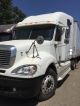 2004 Freightliner Columbia Sleeper Semi Trucks photo 10