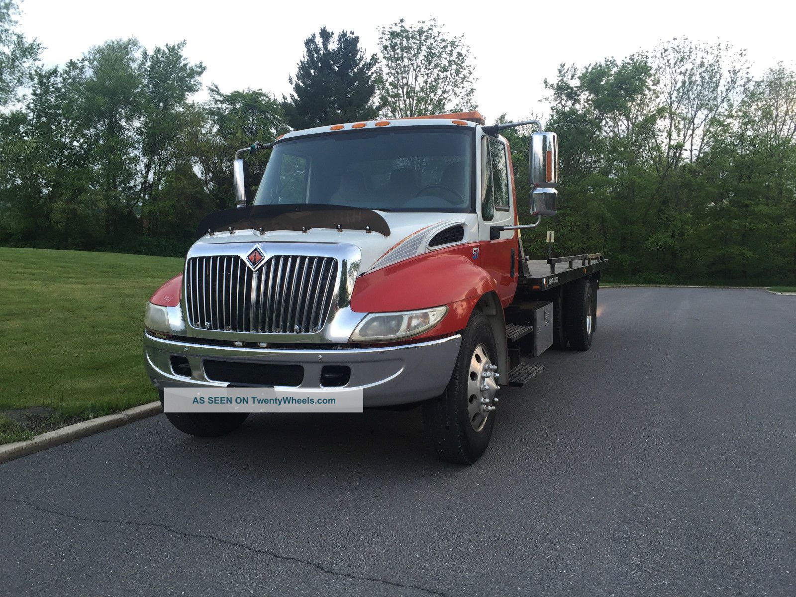 2002 International 4300 Flatbeds & Rollbacks photo