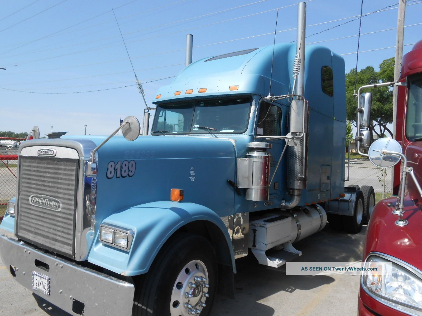 1999 Freightliner Sleeper Semi Trucks photo