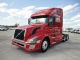 2010 Volvo Vnl 670 Sleeper Semi Trucks photo 1