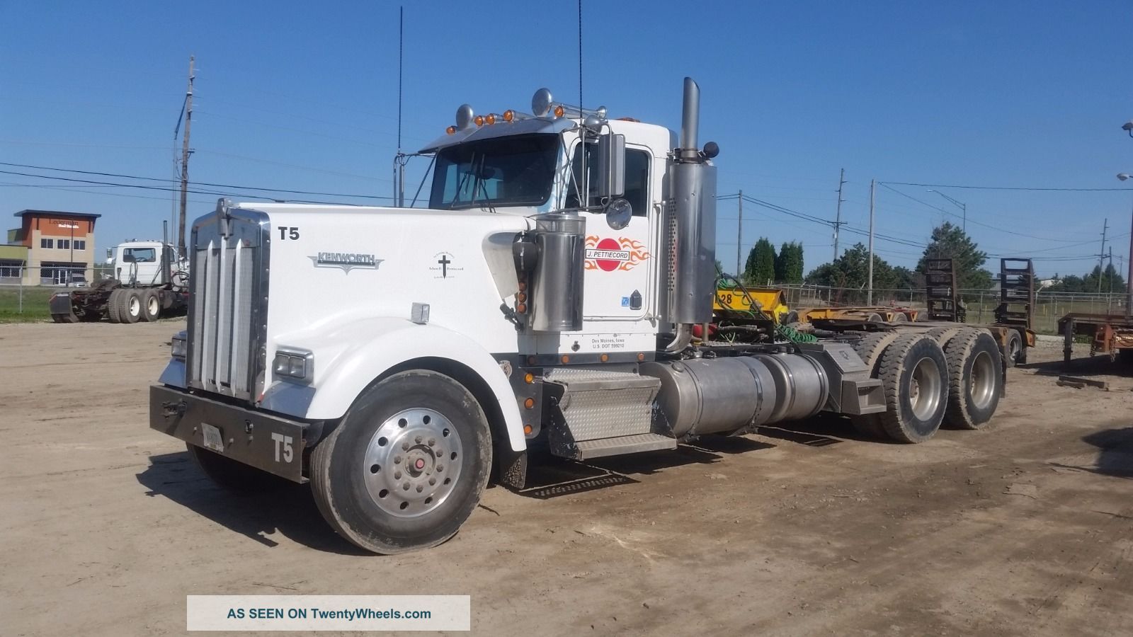 1995 Kenworth W900b Daycab Semi Trucks photo
