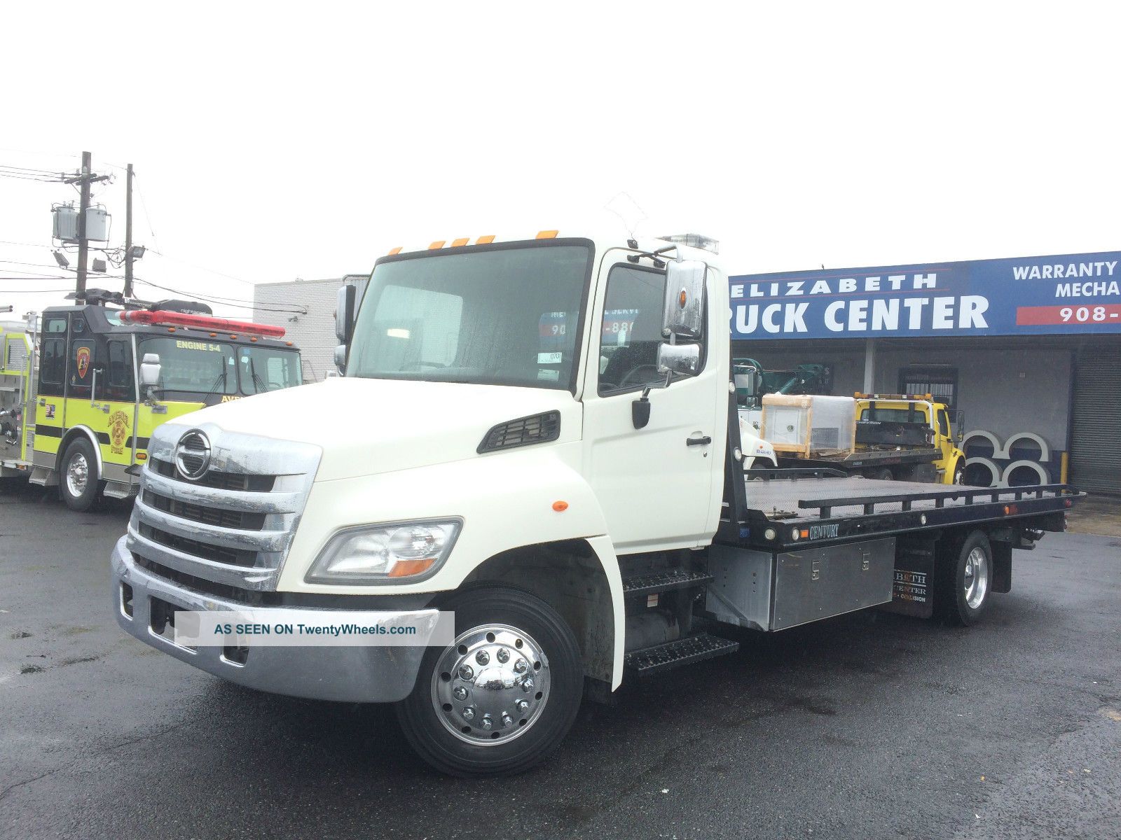 2013 Hino 258 Flatbeds & Rollbacks photo