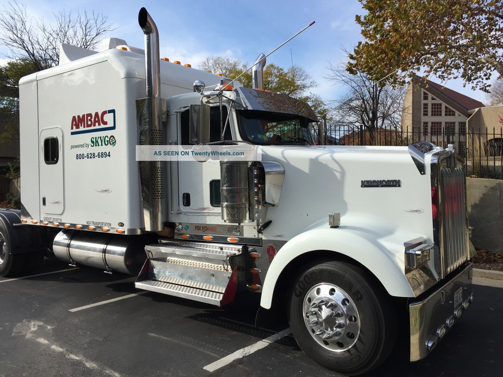 2009 Kenworth W900 Sleeper Semi Trucks photo