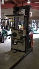 Raymond Order Picker Electric Forklift Forklifts photo 5
