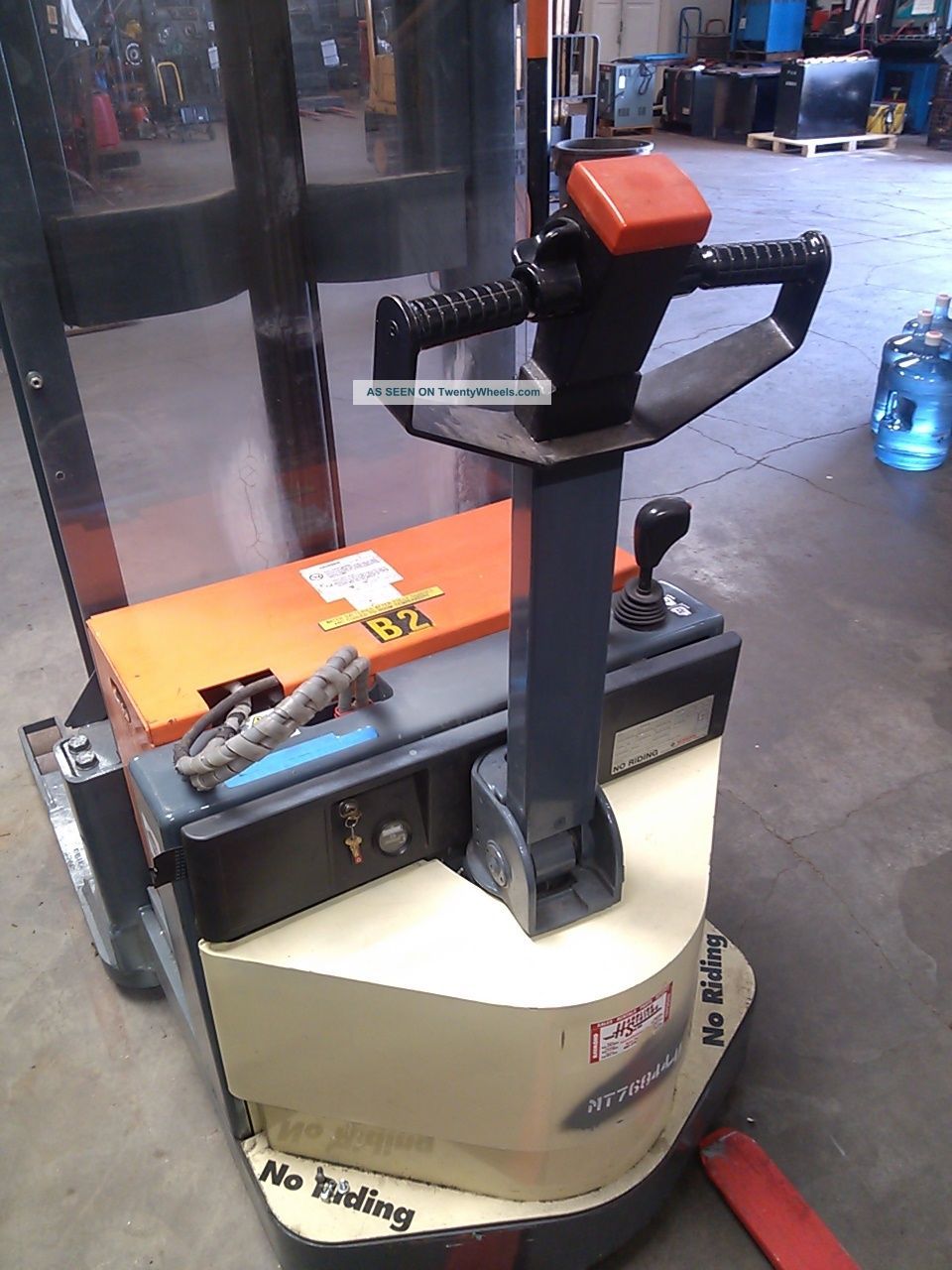 Nissan walkie stacker #5