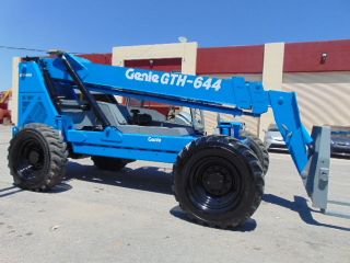 2008 Genie Gth - 644 