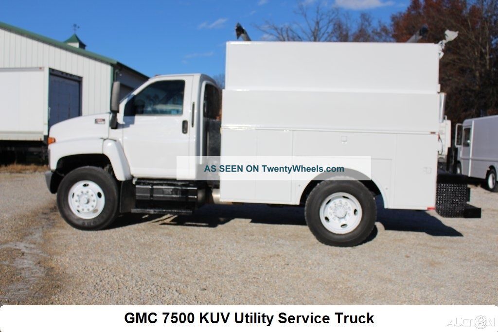 2004 Gmc 7500 Utility & Service Trucks photo