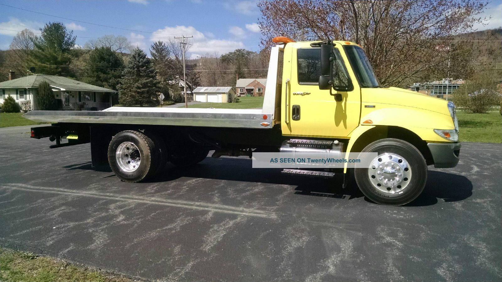 2009 International 4300 Durastar Flatbeds & Rollbacks photo