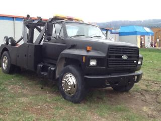 1984 Ford F 450 photo