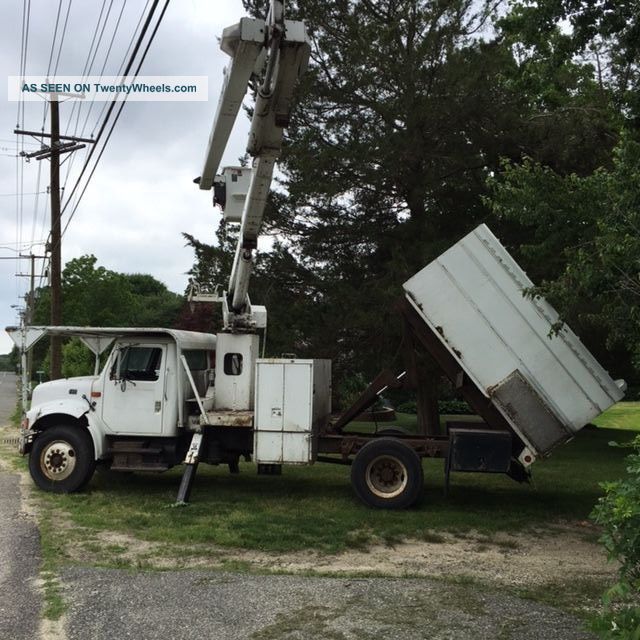 1999 International 4700 Bucket/Boom Trucks photo