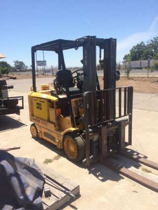 Hyster E60xm Electric Forklift photo