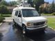 2004 Ford E - 350 Delivery & Cargo Vans photo 3