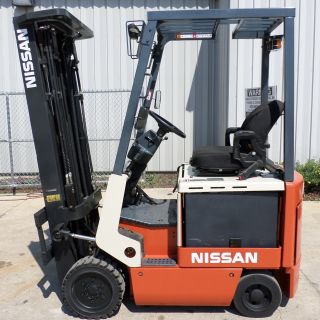 Nissan Model Csp01l18s (2006) 3500lbs Capacity Great 4 Wheel Electric Forklift photo