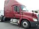 2009 Freightliner Cascadia Sleeper Semi Trucks photo 2