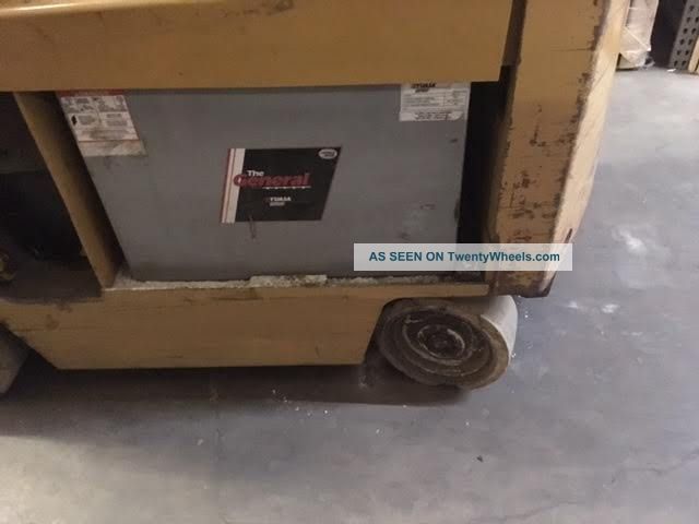 Yale Forklift Model Erc050zan48se083 Battery Operated Max Load 5000 Lbs Forklifts photo