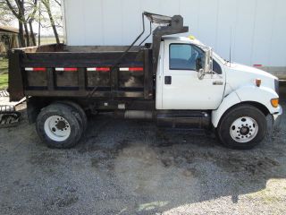 2005 Ford F650 photo