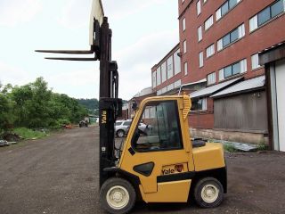 Yale Forklift 9000 Diesel Year 2006 Triple 187 Sideshift Heated Cab Pneu Tires photo