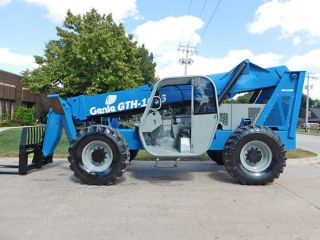 2006 Genie Gth - 1056 10000lb Pneumatic Telehandler Diesel Lift Truck W/ Cab 4x4x4 photo