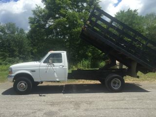 1992 Ford F350 photo