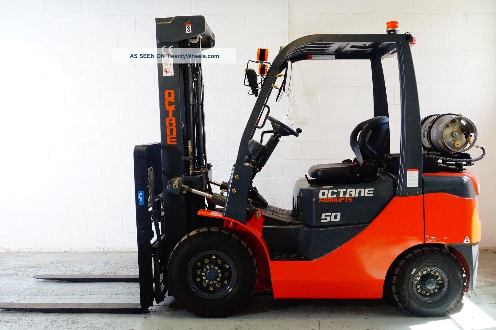 2016 Octane Forklift Fy25 Dual Gas Propane/gas Pneumatic Lift Truck Hi/lo Forklifts photo