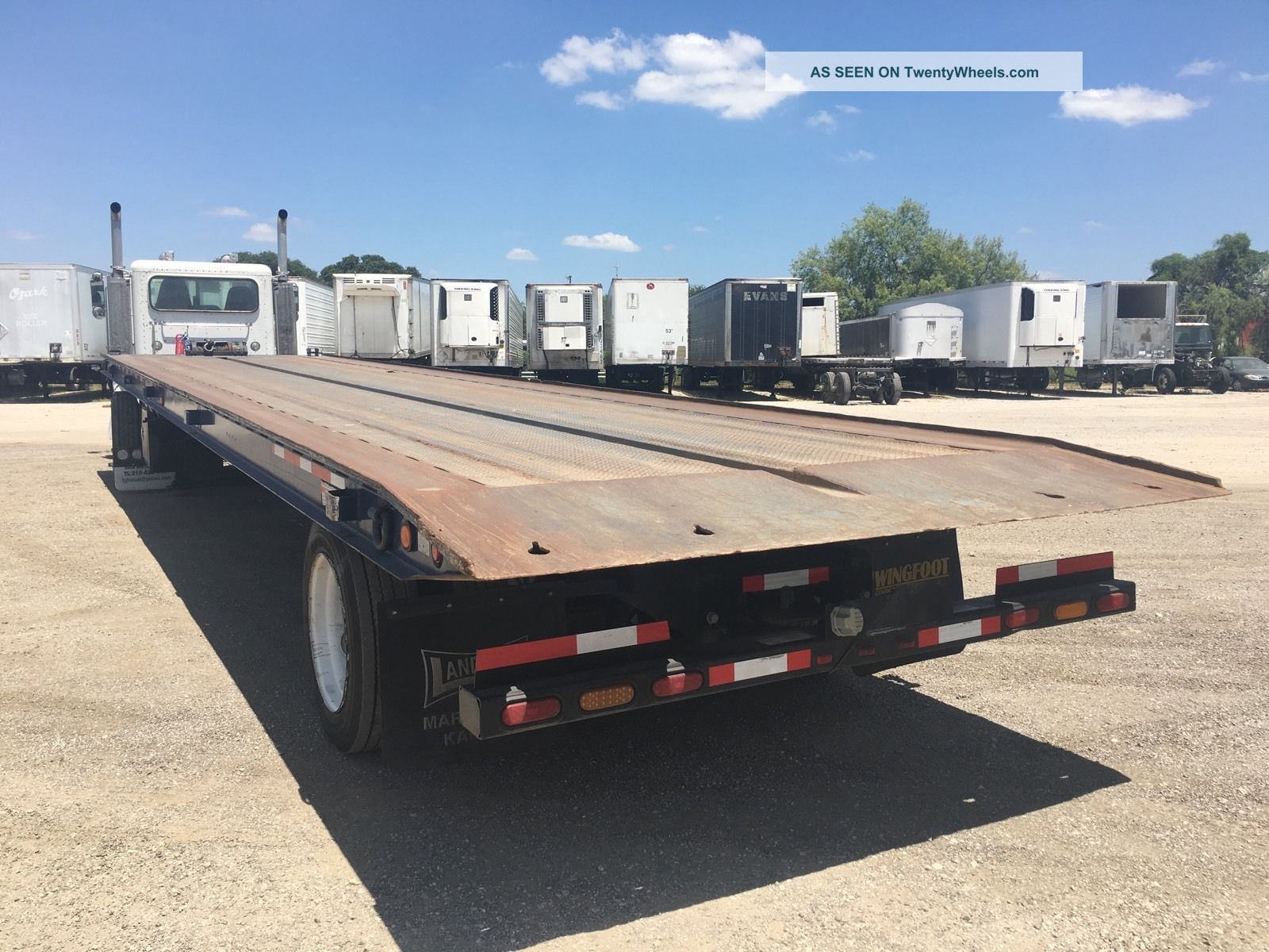2007 Landoll,  Traveling Sliding Axle,  Container,  Wrecker,  Tow Truck Trailers photo