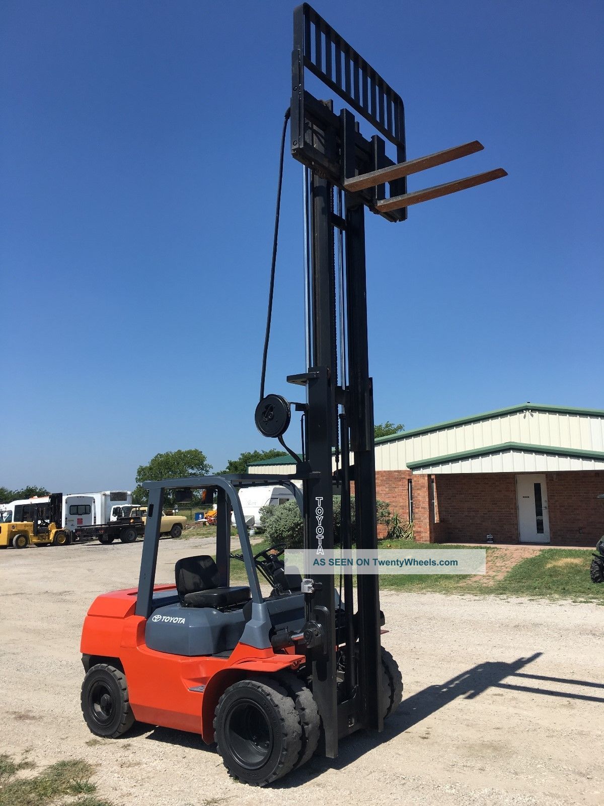 Toyota 8000 Lbs Forklift 7fdku40 Diesel Lift Truck Forklifts photo