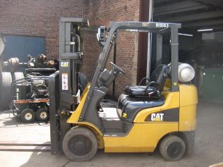 2011 Caterpillar Forklift Cat 2c5000 3 Stage Mast Dual 5000 Lbs Propane Lpg photo