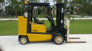 Yale Forklift 10000 Lbs Capacity 1065 Glc100 Bcs Lpg photo