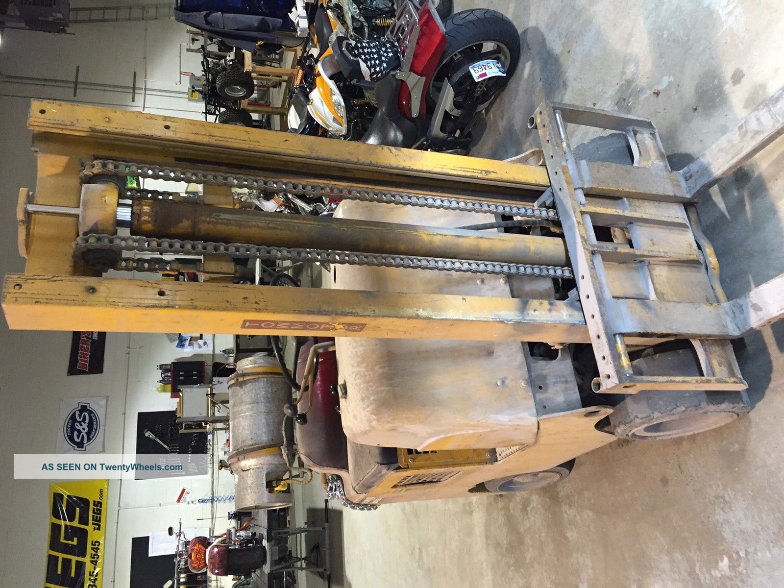 Towmaster Forklift Comes With Cage & Extensions