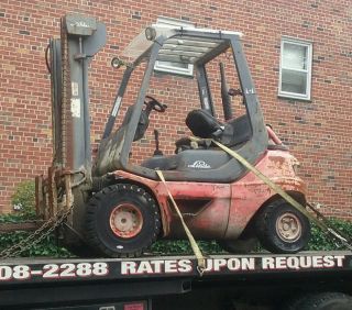 Linde Forklift photo