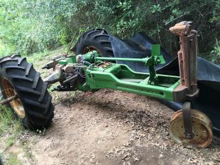 1950 John Deere B Antique Classic Tractor Many Parts Included For Restoration photo