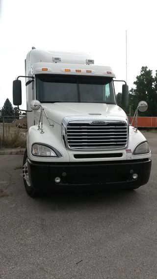 2008 Freightliner Columbia (cl12064s) photo