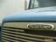2000 Freightliner Box Trucks & Cube Vans photo 3