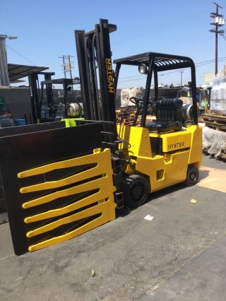 Hyster Forklift S35xl photo