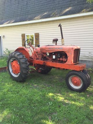 Allis Chalmers Wd Tractor - Good Running Order 1950 Narrow Front Rear Tires photo