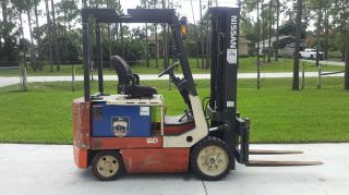 Nissan Electric Forklift 6000 Lbs Only 3000 Hrs photo