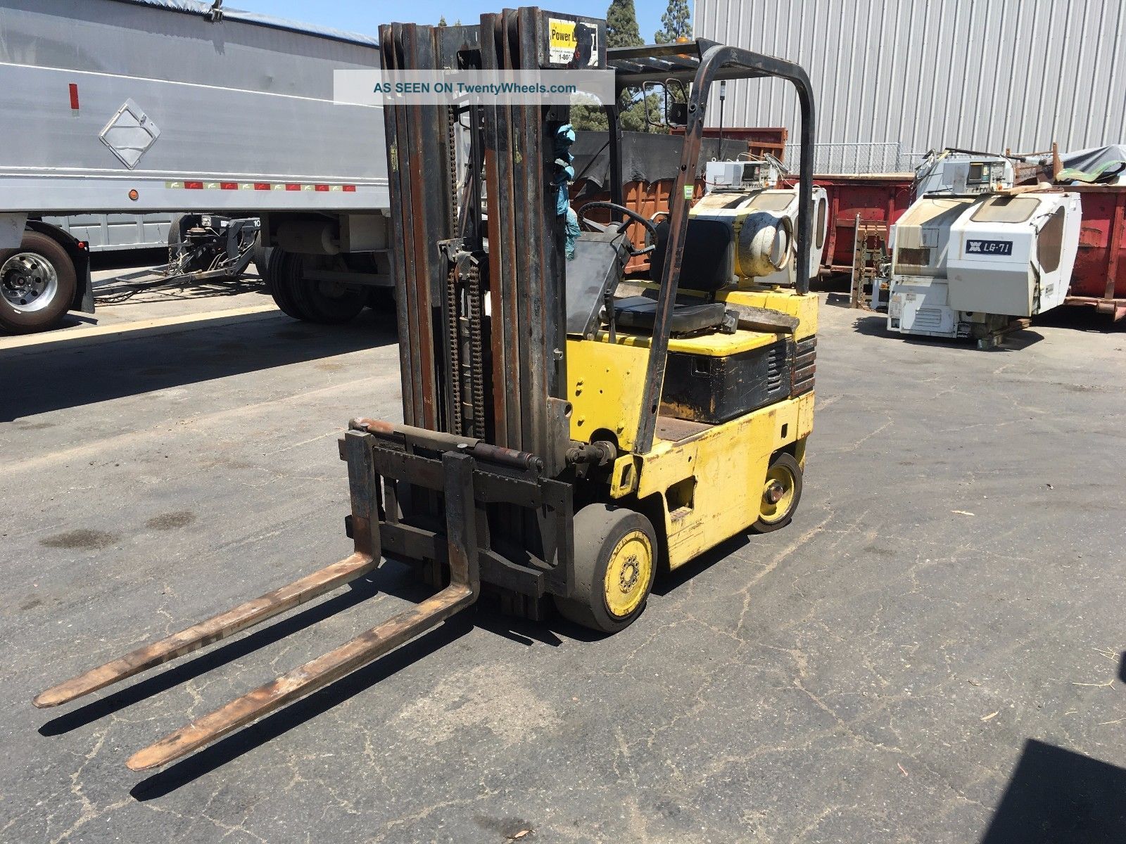 Daewoo Gc25s - 2 5,  000lb Forklift Forklifts photo