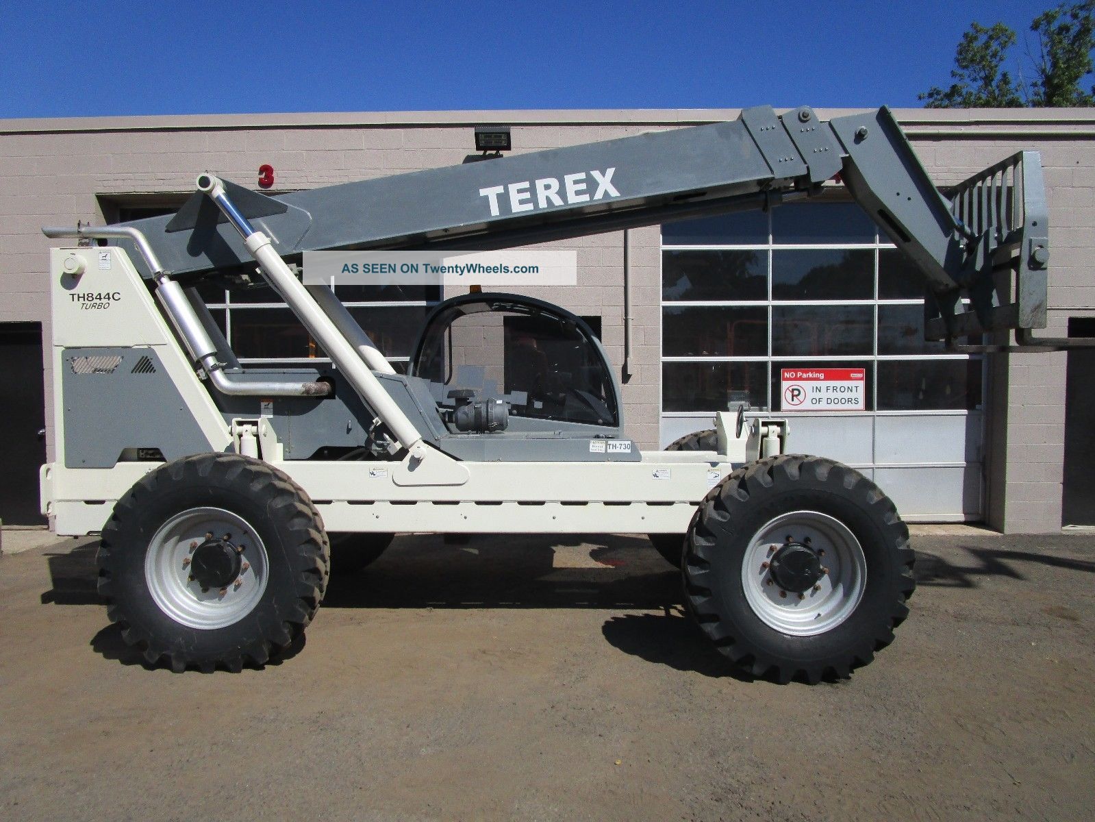 Terex Th844c, High Reach Telehandler, Telescopic Forklift, 8, 000 Lbs