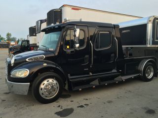 2005 Freightliner Sportchasses photo