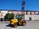 Jcb 926 6,  000lb Forklift - 4x4 - Diesel - Triple Mast - Enclosed Cab Forklifts photo 10