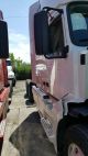 2012 Volvo Vnl 670 Sleeper Semi Trucks photo 3