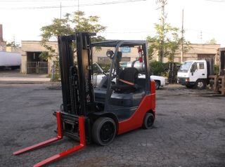 2010 Toyota 5000 Lb Forklift 8 Series With Side Shift,  Triple Mast,  4 Ways photo